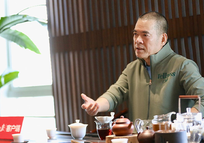 人民日报专访华体会体育集团执行董事兼总裁丁伍号： 点燃亚洲冰雪热爱 